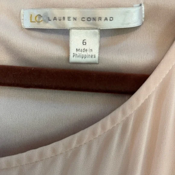 Lauren Conrad woman’s dress Sz 6p - Picture 2 of 3